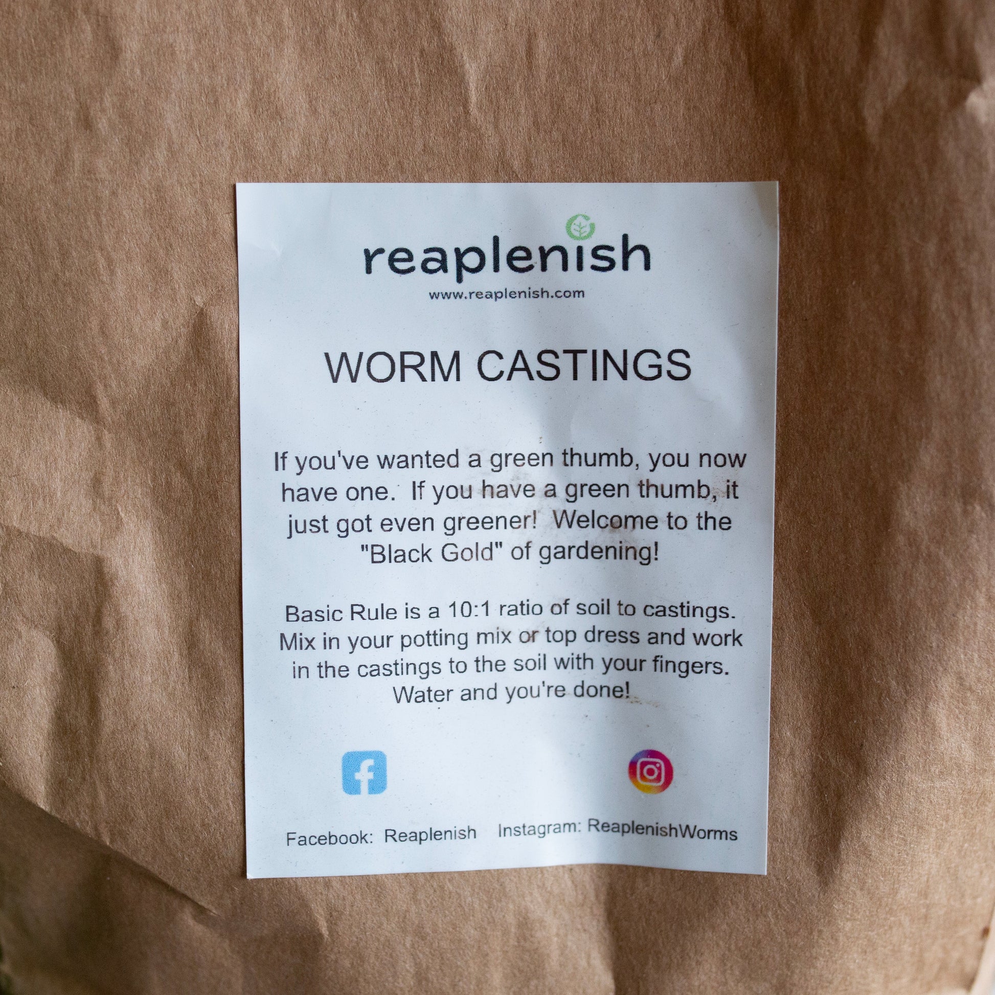 Photo of the label on worm castings bags and directions of use, which are also located in description of product.